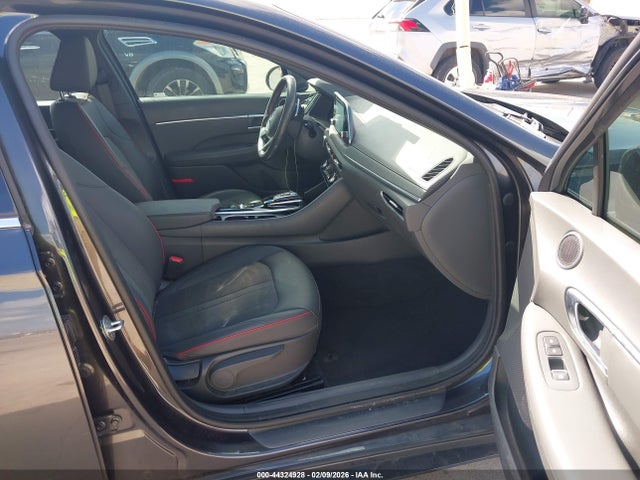 5NPEJ4J25MH098106 Hyundai Sonata Sel Plus
