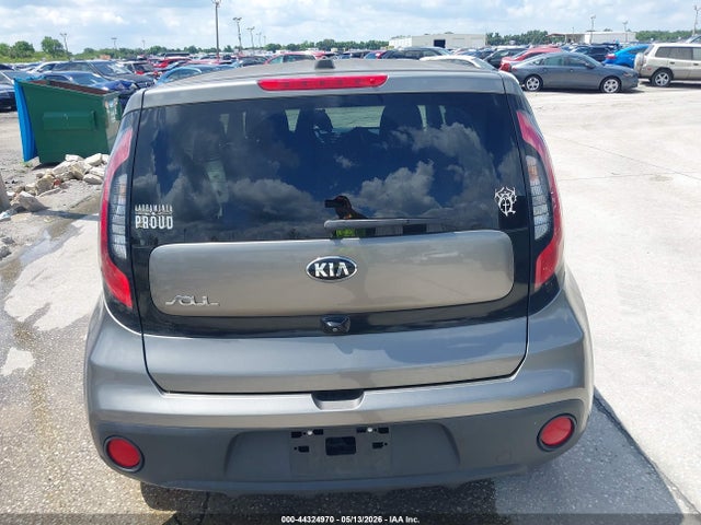 Продаж на аукціоні авто 2018 Kia Soul, vin: KNDJN2A29J7536729, номер лоту: 44324970