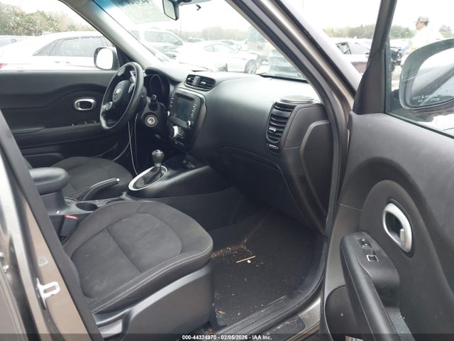 Продаж на аукціоні авто 2018 Kia Soul, vin: KNDJN2A29J7536729, номер лоту: 44324970