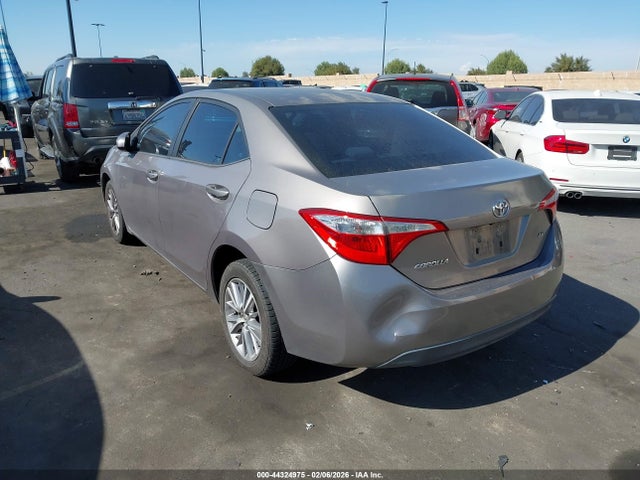 2014 TOYOTA COROLLA 5YFBURHE5EP073296 Photo 2