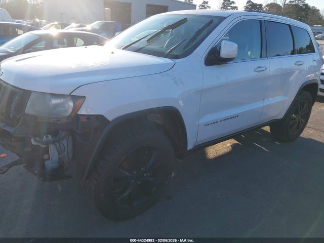 2013 JEEP GRAND CHEROKEE 1C4RJFAT9DC576352 Photo 1
