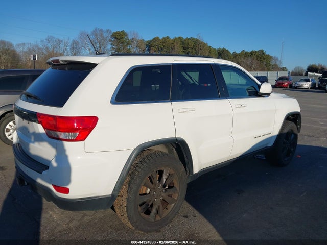 2013 JEEP GRAND CHEROKEE 1C4RJFAT9DC576352 Photo 3