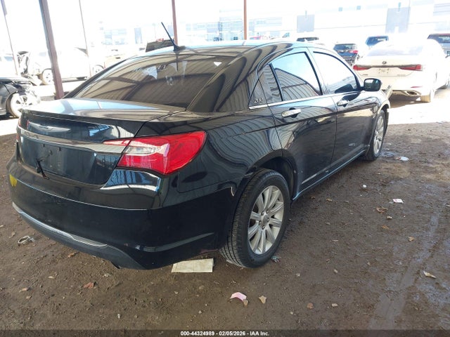 Продажа на аукционе авто 2013 Chrysler 200 Limited, vin: 1C3CCBCG6DN649825, номер лота: 44324989