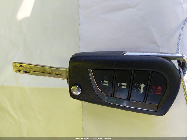 4T1G11AK9MU409318 Toyota CAMRY SE