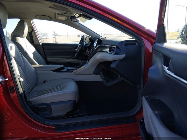 4T1G11AK9MU409318 Toyota CAMRY SE