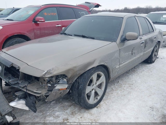 2005 MERCURY GRAND MARQUIS 2MEFM74W15X630140 Photo 1
