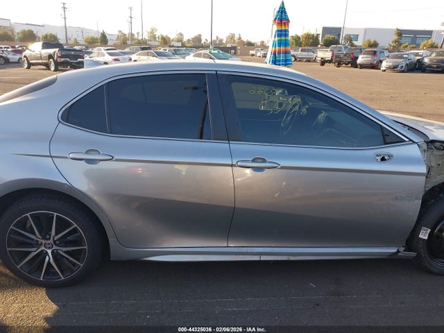 Toyota CAMRY SE 2022 4T1T11AK3NU658360 Image 13