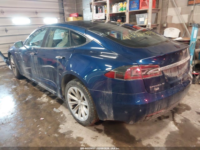 2017 TESLA MODEL S 5YJSA1E2XHF229479 Photo 2