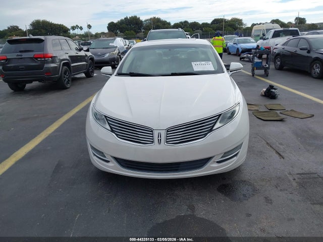 2016 Lincoln Mkz მანქანა იყიდება აუქციონზე, vin: 3LN6L2G90GR628678, აუქციონის ნომერი: 44325133