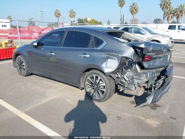 1N4AL3APXJC215822 Nissan Altima 2.5 Sl