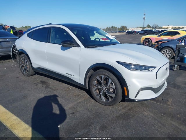 2021 FORD MUSTANG MACH-E 3FMTK3R72MMA62717