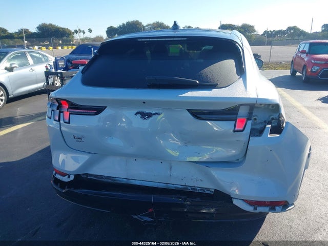 2021 FORD MUSTANG MACH-E 3FMTK3R72MMA62717 Photo 5