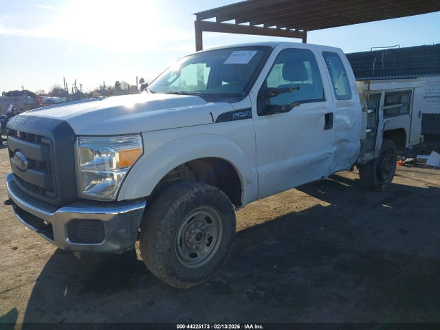 Ford F-250 Xl 2015 1FT7X2B60FEC73345 Image 2