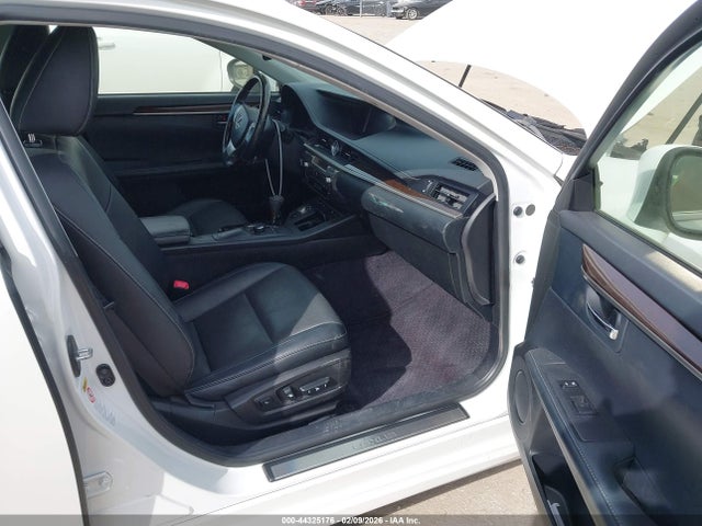 Продажа на аукционе авто 2014 Lexus Es 350, vin: JTHBK1GG7E2132971, номер лота: 44325176