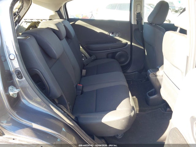 3CZRU5H38NM724993 Honda Hr-v 2wd Lx