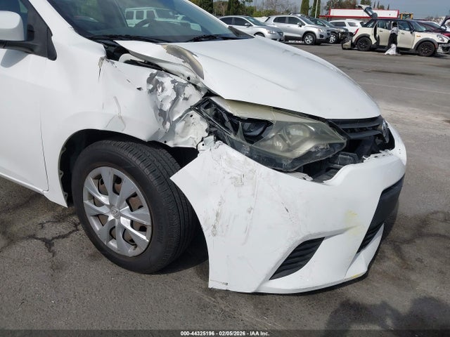 5YFBURHE1FP264635 Toyota COROLLA L