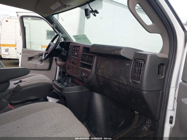 Chevrolet Express Cutaway Work Van 2021 1GB0GRF79M1301469 Image 6