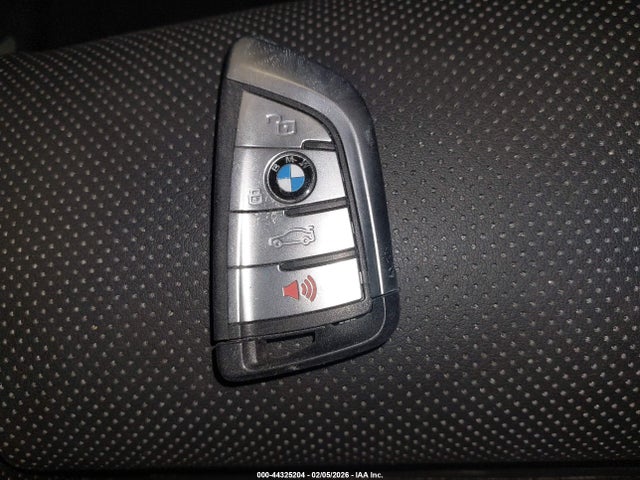 2023 BMW X6 5UXCY6C06P9R42532 Photo 10