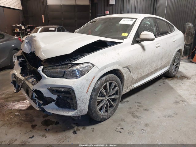 2023 BMW X6 5UXCY6C06P9R42532 Photo 1