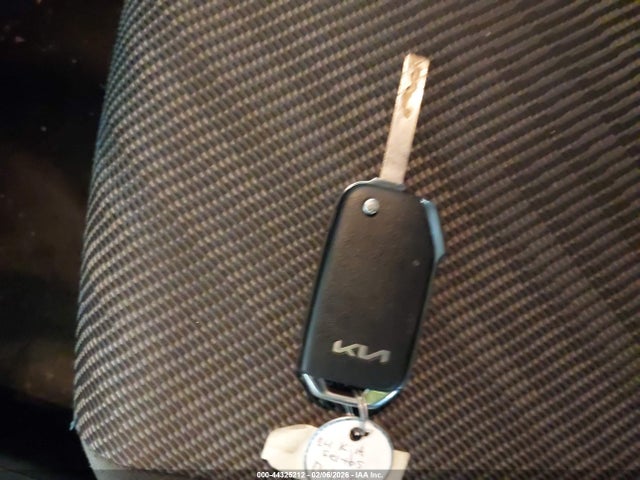 Продаж на аукціоні авто 2024 Kia Seltos Lx, vin: KNDEPCAA6R7518144, номер лоту: 44325212