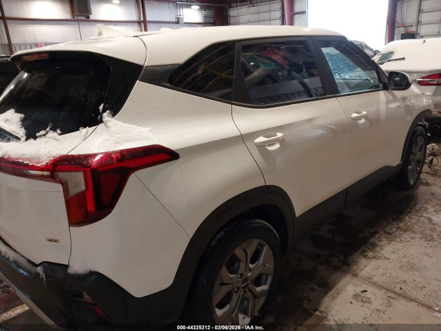 Продаж на аукціоні авто 2024 Kia Seltos Lx, vin: KNDEPCAA6R7518144, номер лоту: 44325212