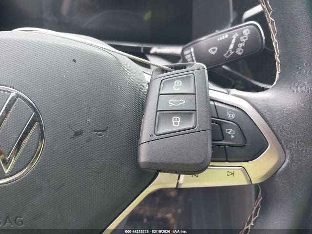 Продаж на аукціоні авто 2024 Volkswagen Taos 1.5t S, vin: 3VV5X7B20RM127092, номер лоту: 44325228