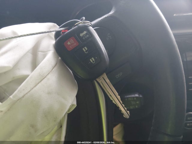 5YFBURHE1GP561664 Toyota Corolla S Plus