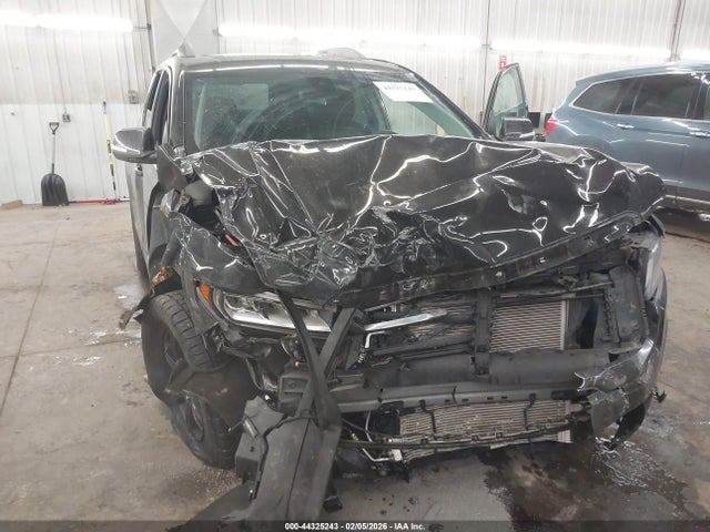 44325243 :رقم المزاد ، 1GKKNLLS7PZ243341 vin ، 2023 Gmc Acadia Awd At4 مزاد بيع