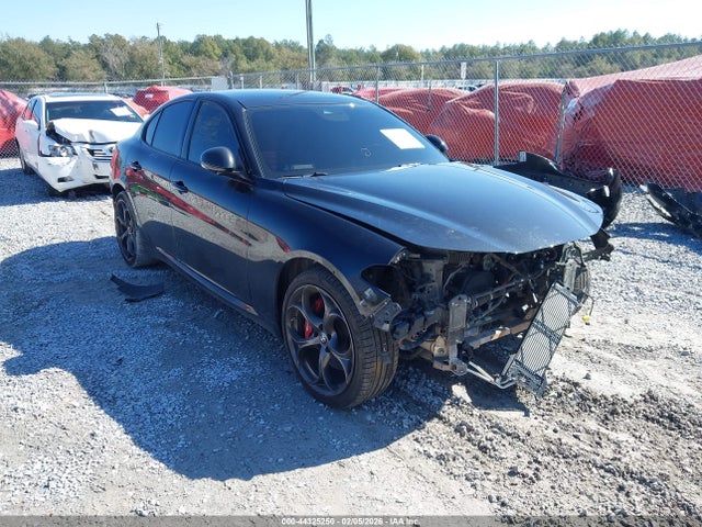 2021 ALFA ROMEO GIULIA ZARFANBN3M7642583