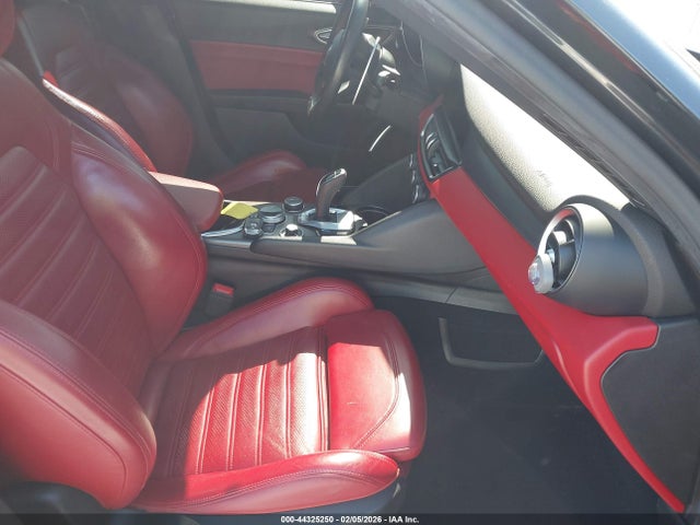 2021 ALFA ROMEO GIULIA ZARFANBN3M7642583 Photo 4
