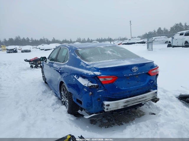4T1B11HK2JU045187 Toyota CAMRY SE