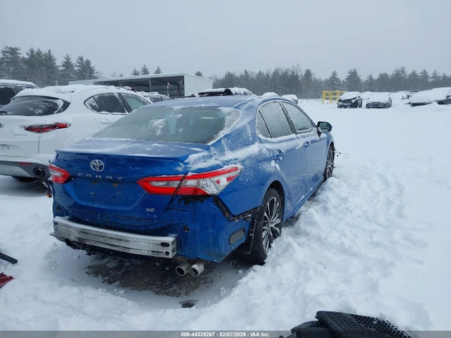 4T1B11HK2JU045187 Toyota CAMRY SE