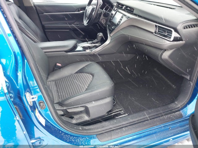 4T1B11HK2JU045187 Toyota CAMRY SE