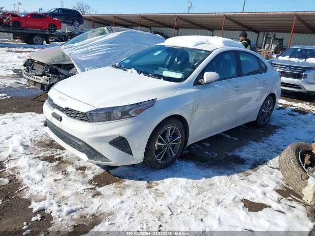 44325284 :رقم المزاد ، 3KPF24AD2PE636885 vin ، 2023 Kia Forte Lxs مزاد بيع