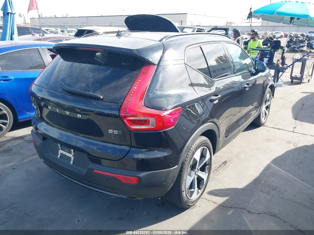 YV4L12UK7R2285442 Volvo Xc40 B5 Core Bright Theme/b5 Core Dark Theme