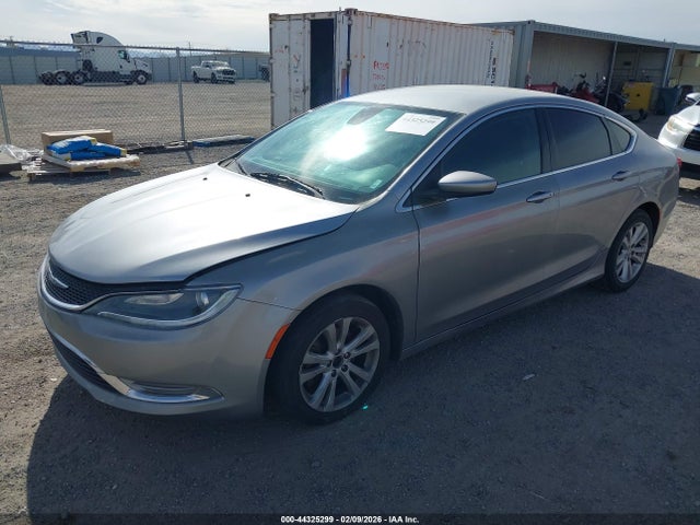 1C3CCCAB2FN627157 Chrysler 200 Limited
