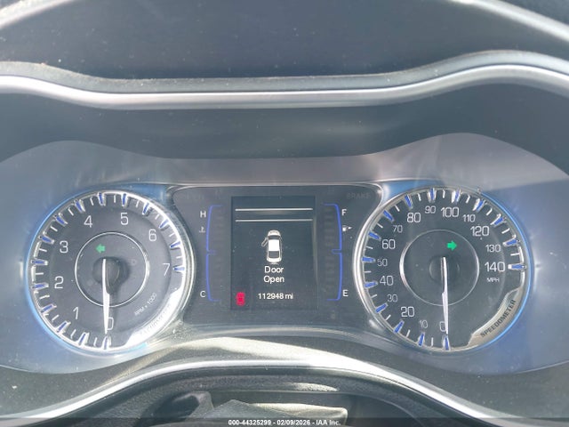 1C3CCCAB2FN627157 Chrysler 200 Limited