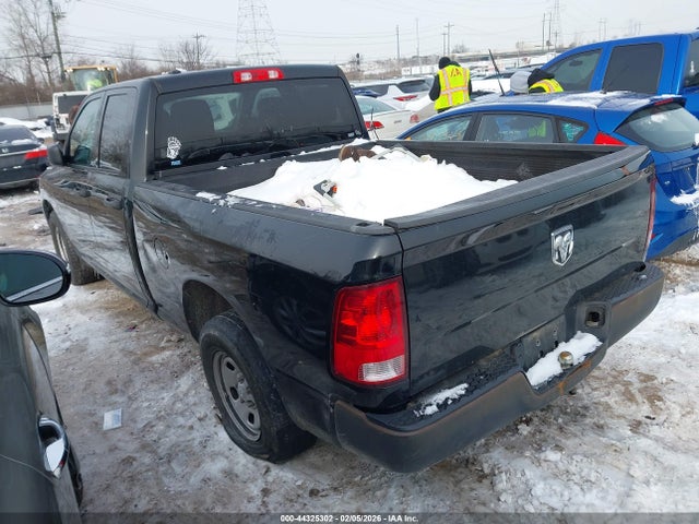 44325302 :رقم المزاد ، 1C6RR6FG5MS506493 vin ، 2021 Ram 1500 Classic مزاد بيع