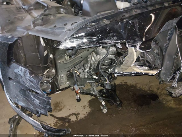 5LMJJ3TG8PEL09877 Lincoln Navigator Black Label L