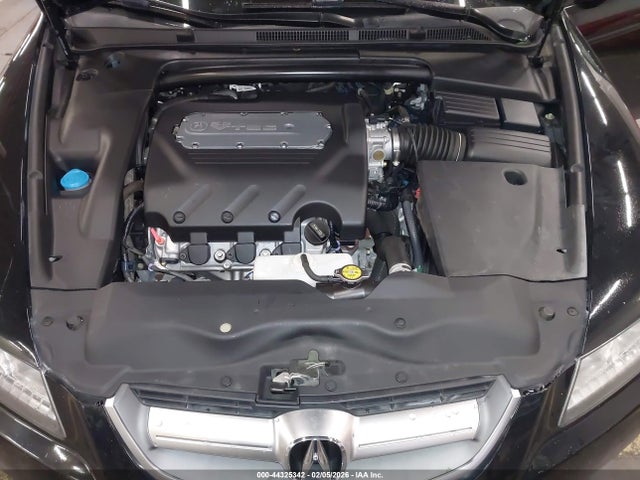 44325342 :رقم المزاد ، 19UUA66225A015368 vin ، 2005 Acura Tl مزاد بيع