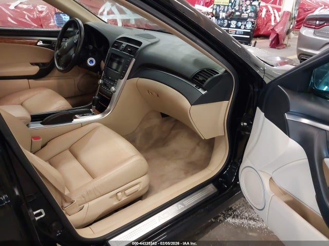 44325342 :رقم المزاد ، 19UUA66225A015368 vin ، 2005 Acura Tl مزاد بيع