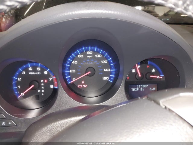 44325342 :رقم المزاد ، 19UUA66225A015368 vin ، 2005 Acura Tl مزاد بيع