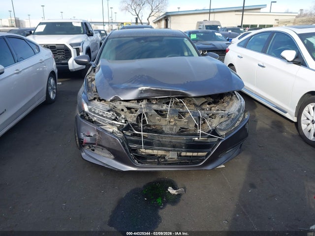 1HGCV1F19JA075992 Honda Accord