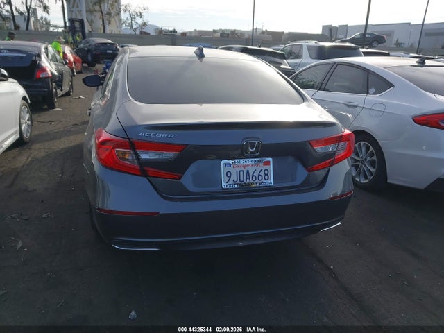 1HGCV1F19JA075992 Honda Accord