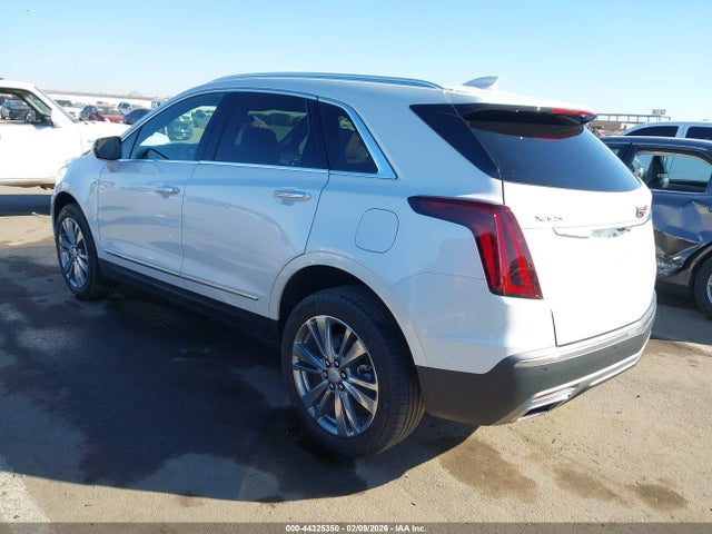 2024 CADILLAC XT5 1GYKNCR41RZ727085 Photo 2