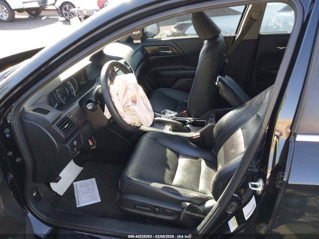1HGCR3F88FA030515 Honda Accord Ex-l V-6