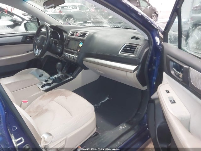 44325353 :رقم المزاد ، 4S3BNAC64G3058749 vin ، 2016 Subaru Legacy 2.5i Premium مزاد بيع