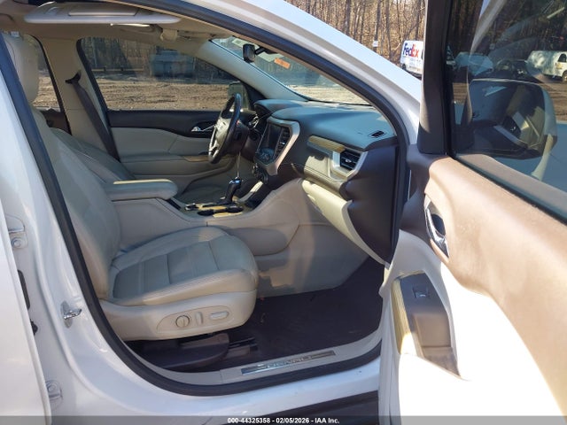 44325358 :رقم المزاد ، 1GKKNPLS0JZ114209 vin ، 2018 Gmc Acadia Denali مزاد بيع