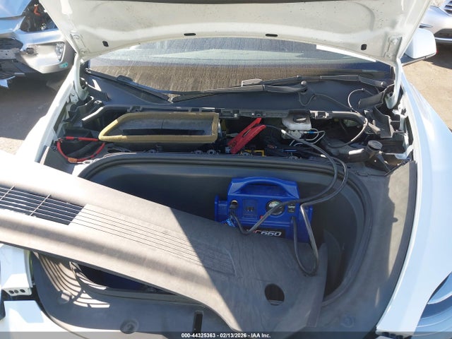 2021 TESLA MODEL Y 5YJYGDEE6MF090644 Photo 9