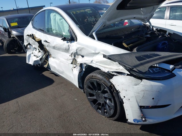 2021 TESLA MODEL Y 5YJYGDEE6MF090644 Photo 5